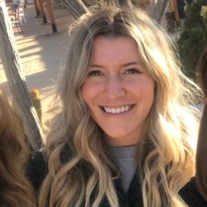 Meet your Posher, Erika